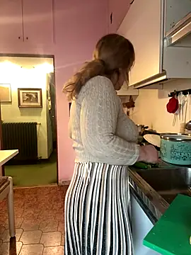 Sunbelxx online show from 12.03.25