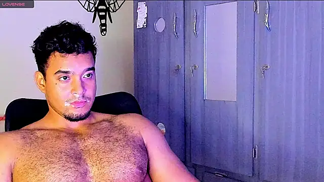 Snapshot of Big_furry_bear13 chatting on 01.23.25 Big furry bear13 online show from 01.23.25