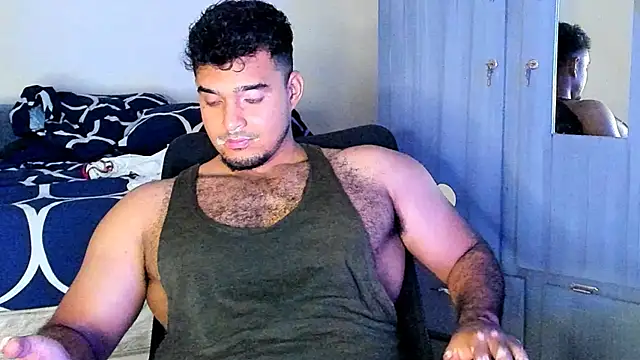 Snapshot of Big_furry_bear13 chatting on 03.19.25 Big furry bear13 online show from 03.19.25