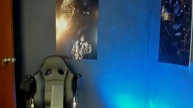 Snapshot of Big_furry_bear13 chatting on 09.10.25 Big furry bear13 online show from 09.10.25