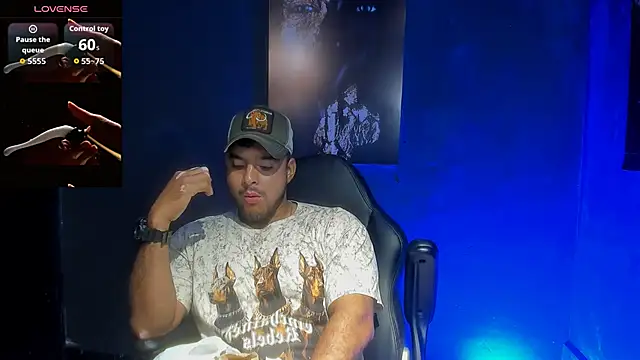 Snapshot of Big_furry_bear13 chatting on 09.13.25 Big furry bear13 online show from 09.13.25