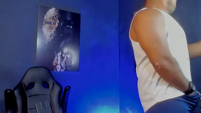 Snapshot of Big_furry_bear13 chatting on 09.23.25 Big furry bear13 online show from 09.23.25