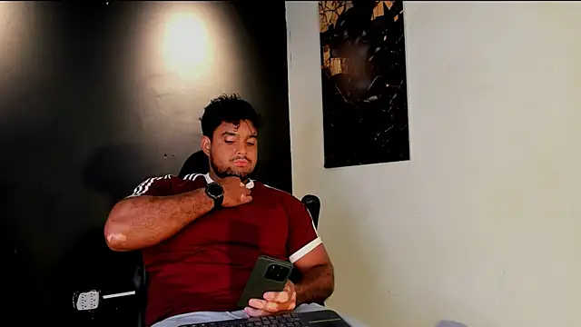 Big furry bear13 online show from 03.12.26