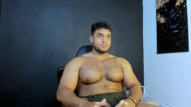 Big furry bear13 online show from 05.05.26