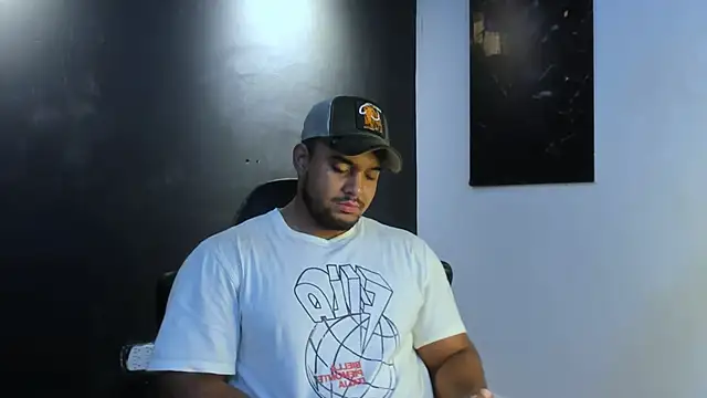 Big furry bear13 online show from 05.21.26