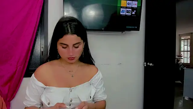 sunshine uwu22 online show from 12.21.24