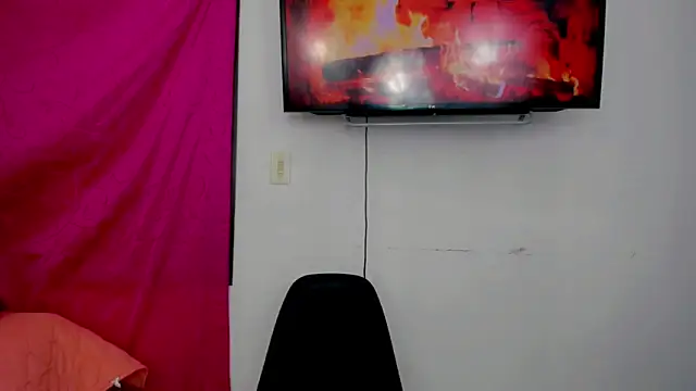 sunshine uwu22 online show from 12.27.24