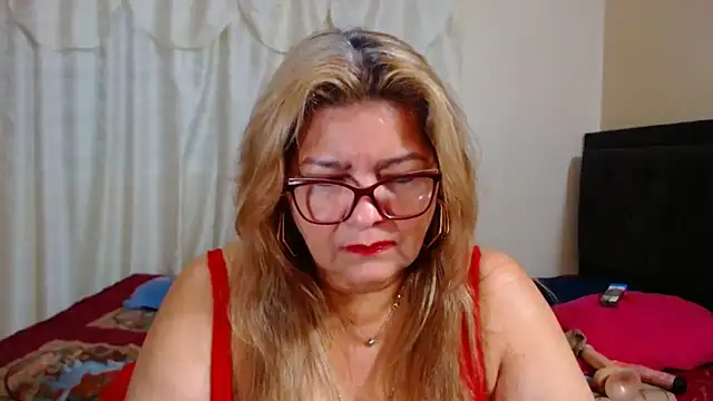 maturehot649 online show from 01.26.25