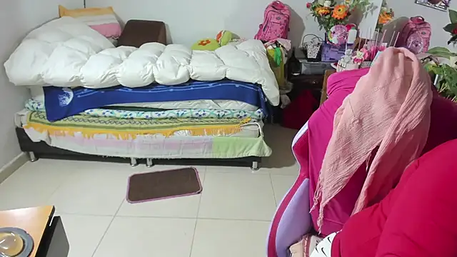 Mrs mommy  online show from 10.01.25