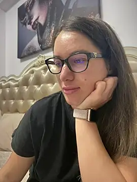 HotXMom online show from 06.12.26