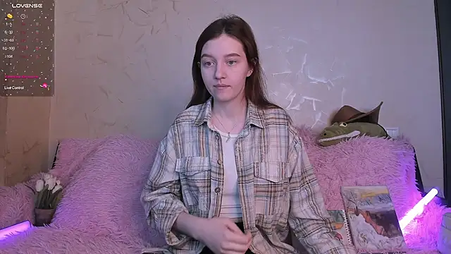 Ksuhesa online show from 02.24.25