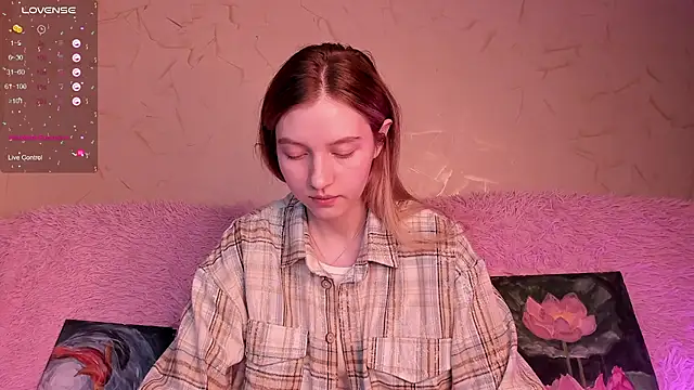 Ksuhesa online show from 03.15.25