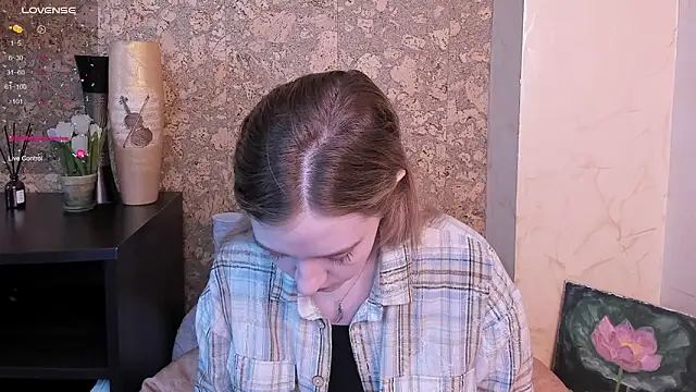 Ksuhesa online show from 03.21.25