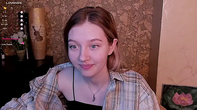 Ksuhesa online show from 03.21.25