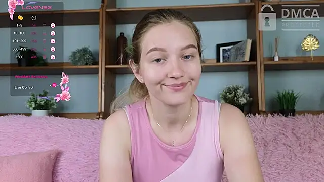 Ksuhesa online show from 09.15.25