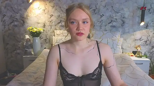 Aurora Golden1 online show from 06.14.26