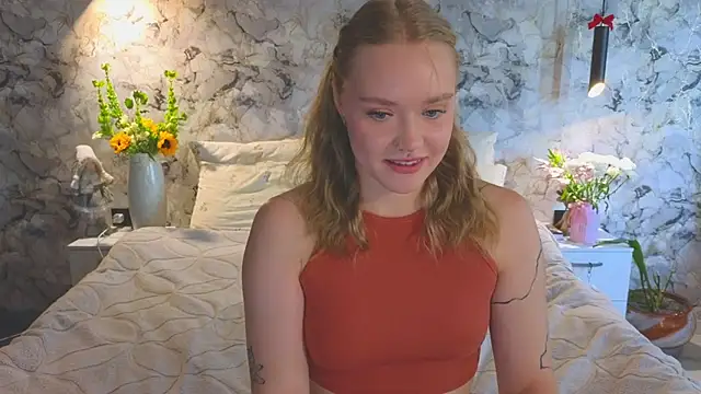 Aurora Golden1 online show from 07.12.26