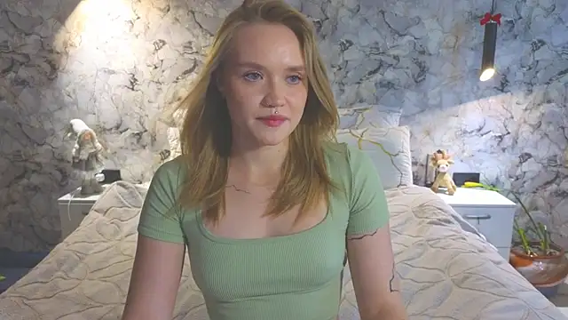 Aurora Golden1 online show from 08.03.26