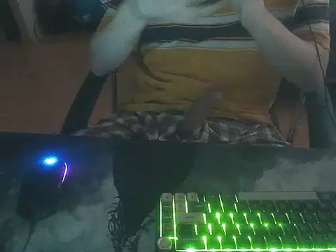 Snapshot of bnj181407 chatting on 10.12.25 bnj181407 online show from 10.12.25