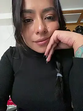 Snapshot of foxxy_nasty chatting on 10.18.25 foxxy nasty online show from 10.18.25