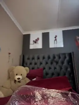 Snapshot of Candy-Heart chatting on 01.20.25 Candy-Heart online show from 01.20.25