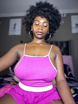 Snapshot of Candy-Heart chatting on 04.10.26 Candy-Heart online show from 04.10.26