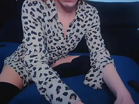 Snapshot of Daneris chatting on 01.14.25 Daneris online show from 01.14.25