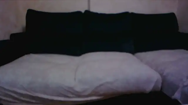 Snapshot of Daneris chatting on 09.25.25 Daneris online show from 09.25.25