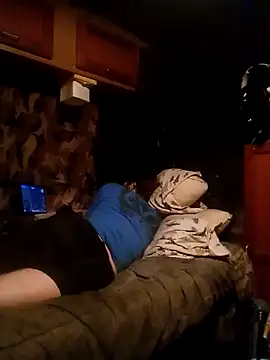 hothippie420 online show from 09.18.25