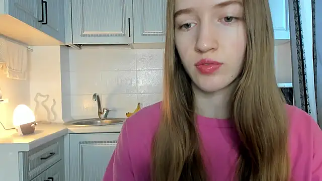 leslie my lovee online show from 11.30.25