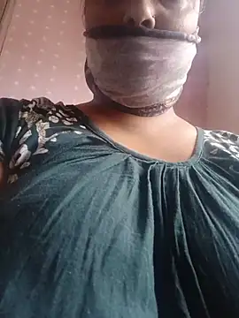 Snapshot of Ivy-09 chatting on 03.14.26 Ivy-09 online show from 03.14.26