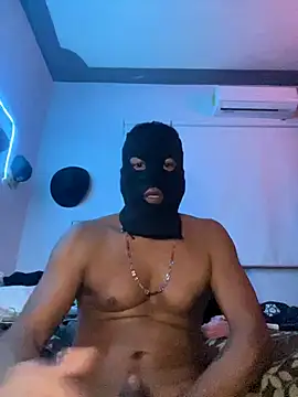 Snapshot of Capxxx chatting on 12.14.25 Capxxx online show from 12.14.25