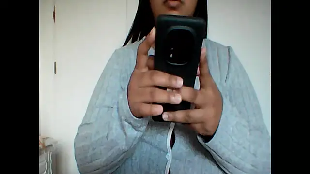 ArisaGonzalez online show from 11.28.25