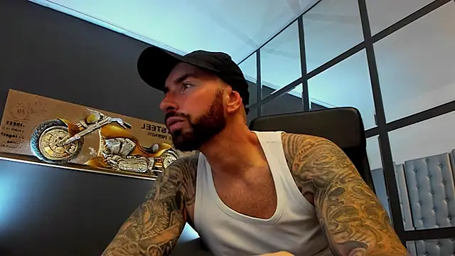 AronGrant online show from 10.08.25