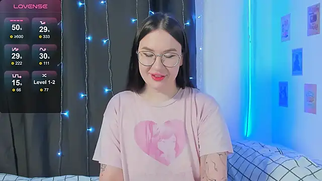 Snapshot of MyNameIsLilith chatting on 01.03.25 MyNameIsLilith online show from 01.03.25