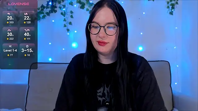 Snapshot of MyNameIsLilith chatting on 03.18.25 MyNameIsLilith online show from 03.18.25