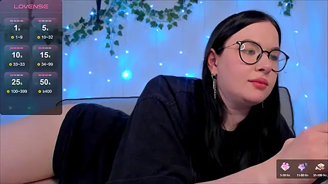 Snapshot of MyNameIsLilith chatting on 03.18.25 MyNameIsLilith online show from 03.18.25