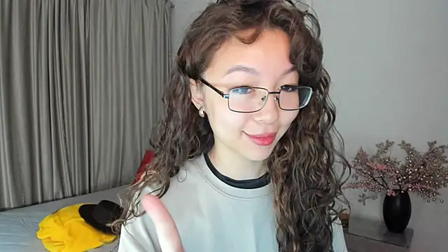 AgnieszkaBanana online show from 02.04.25