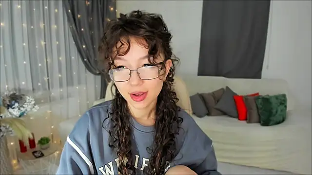 AgnieszkaBanana online show from 02.05.25