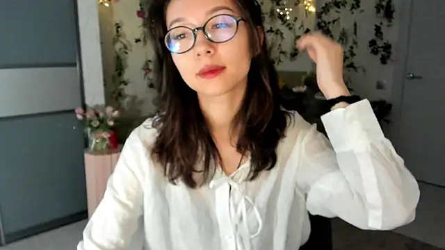 Snapshot of AgnieszkaBanana chatting on 06.24.26 AgnieszkaBanana online show from 06.24.26