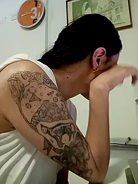 Snapshot of reme_ark23 chatting on 09.11.25 reme ark23 online show from 09.11.25