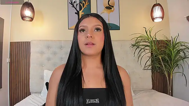 Snapshot of NicolleeEvanss chatting on 02.20.25 NicolleeEvanss online show from 02.20.25