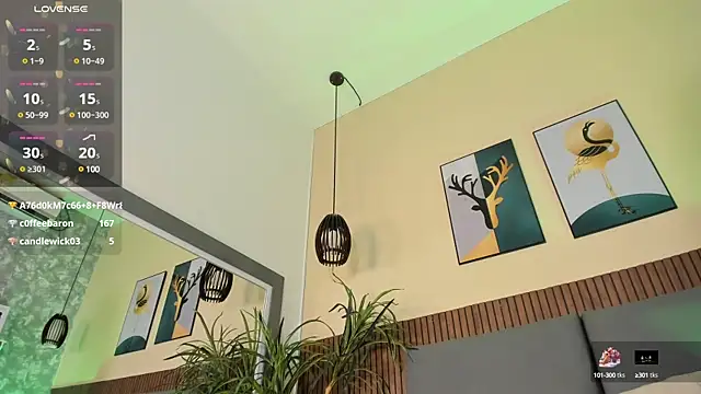 Snapshot of NicolleeEvanss chatting on 03.17.25 NicolleeEvanss online show from 03.17.25