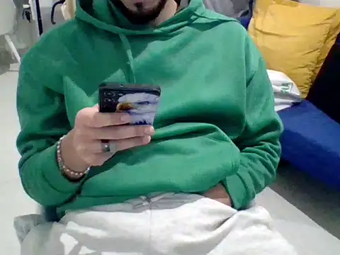 Snapshot of stepmarto3 chatting on 01.01.25 stepmarto3 online show from 01.01.25