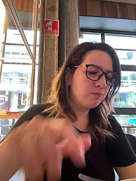 amooraaamoon online show from 03.16.26