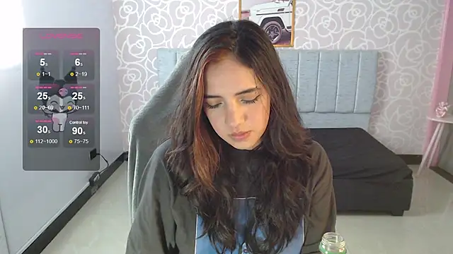 Snapshot of ninfa1_ch chatting on 12.10.24 ninfa1 ch online show from 12.10.24