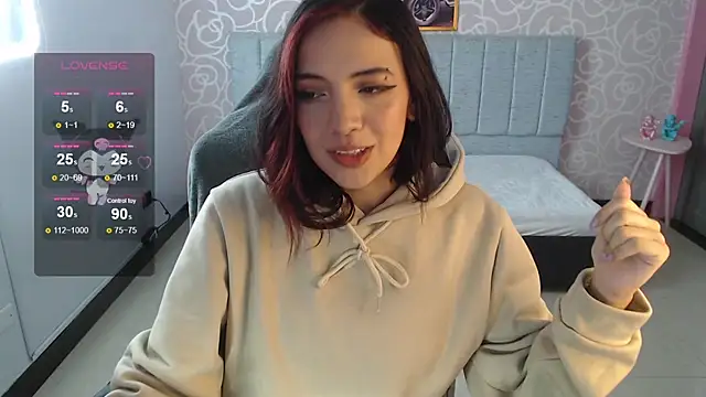 Snapshot of ninfa1_ch chatting on 12.29.24 ninfa1 ch online show from 12.29.24