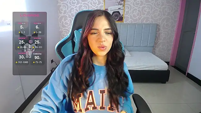 Snapshot of ninfa1_ch chatting on 01.14.25 ninfa1 ch online show from 01.14.25