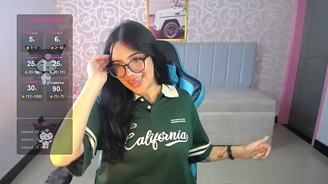 Snapshot of ninfa1_ch chatting on 01.25.25 ninfa1 ch online show from 01.25.25