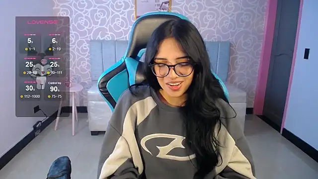 Snapshot of ninfa1_ch chatting on 02.10.25 ninfa1 ch online show from 02.10.25